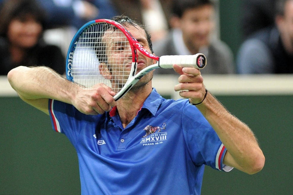 Radek Stepanek, tennis racket, blue shirt, SD Desktop Wallpaper