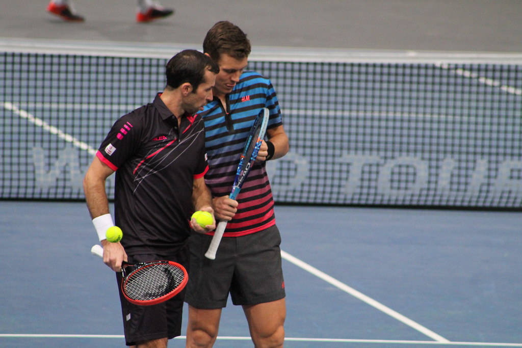 Radek Stepanek, blue court, athletic gear, SD Desktop Wallpaper