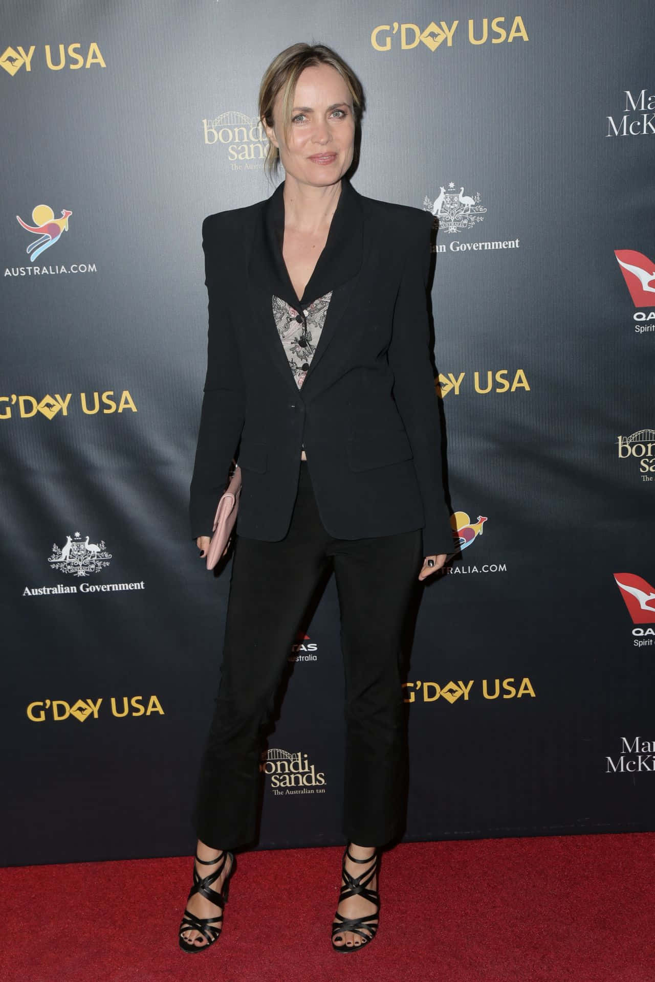 Radha Mitchell, black blazer, black pants, Full HD Phone Wallpaper
