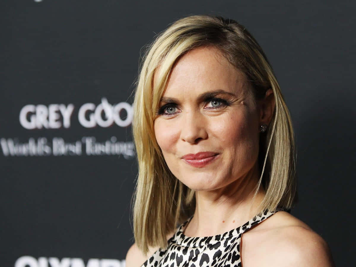 Radha Mitchell, leopard print top, black event backdrop, SD Desktop Wallpaper