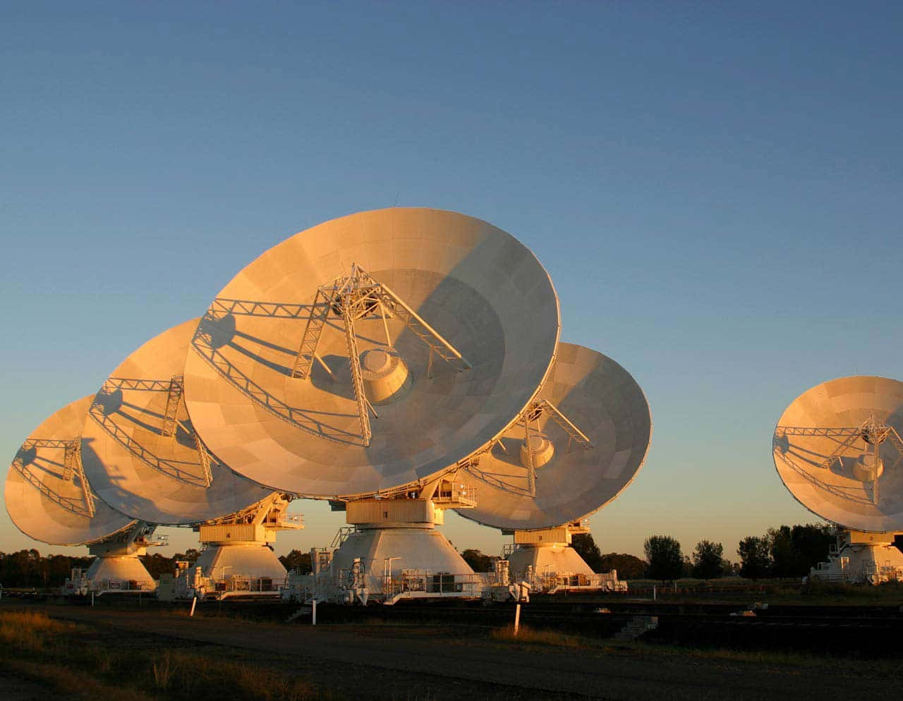 radio telescope, white, clear blue sky, HD Desktop Wallpaper