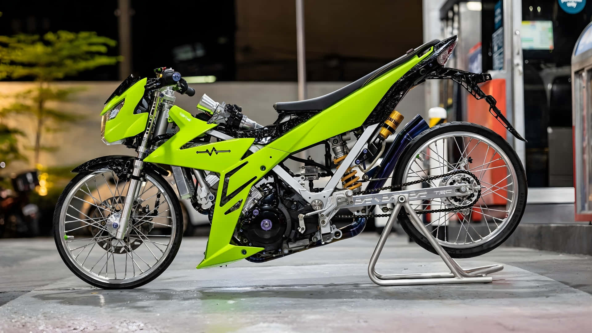 Raider 150 Fi, neon green, exposed engine, Full HD Desktop Wallpaper