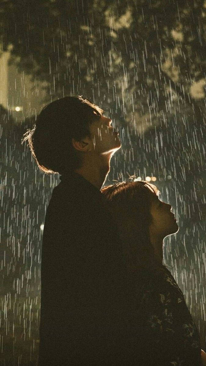 Rain Couple, Night, rain, SD Phone Wallpaper