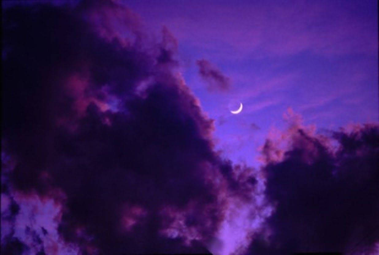 crescent moon, purple twilight sky, textured clouds, SD Desktop Wallpaper