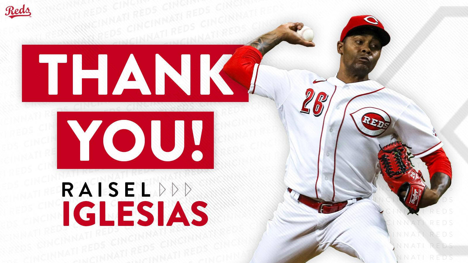 Raisel Iglesias, Reds, white and red uniform, HD Desktop Wallpaper