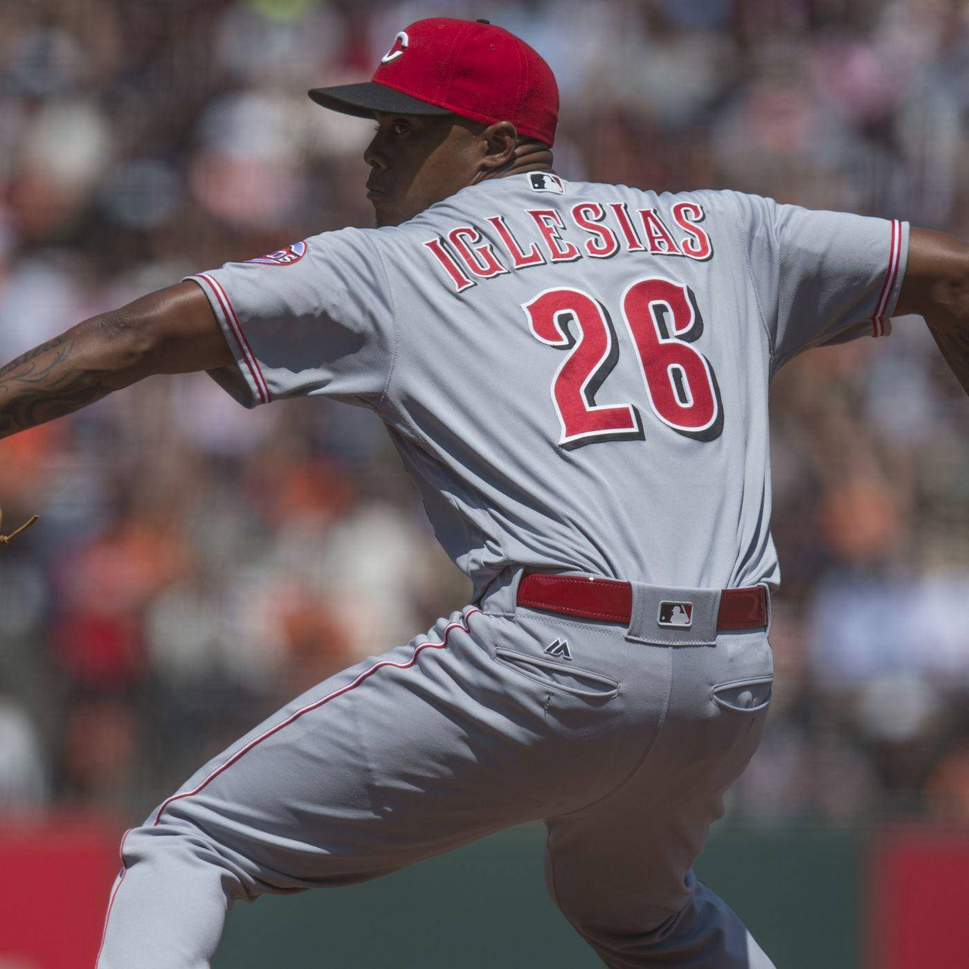 Raisel Iglesias, gray and red uniform, number 26, HD Desktop Wallpaper