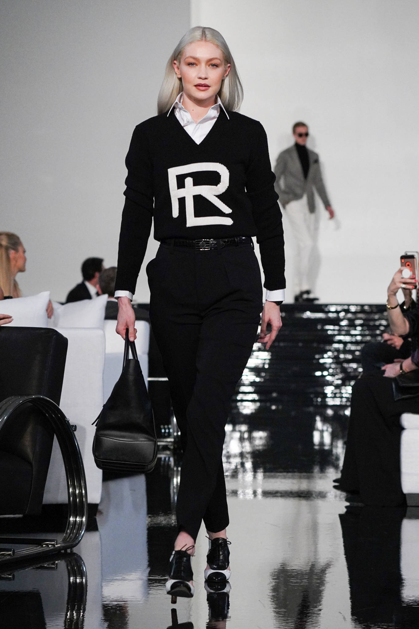 Ralph Lauren Corporation, platinum hair, glossy runway, Full HD Phone Wallpaper