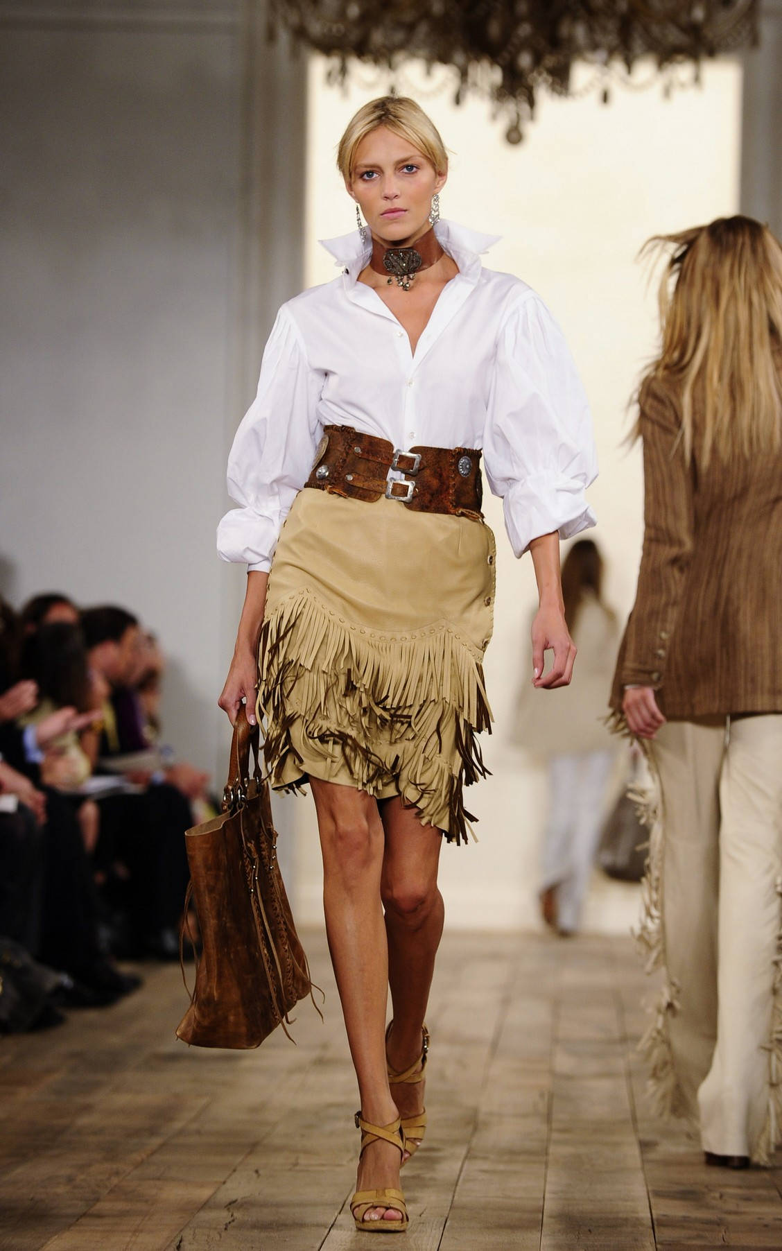 Ralph Lauren Corporation, brown skirt, white top, HD Phone Wallpaper