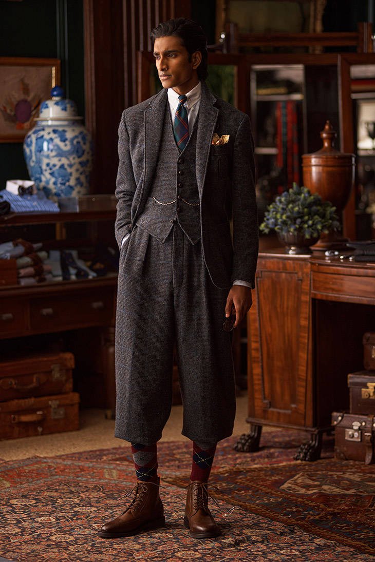Ralph Lauren Corporation, long coat pants, grey three-piece suit, SD Phone Wallpaper