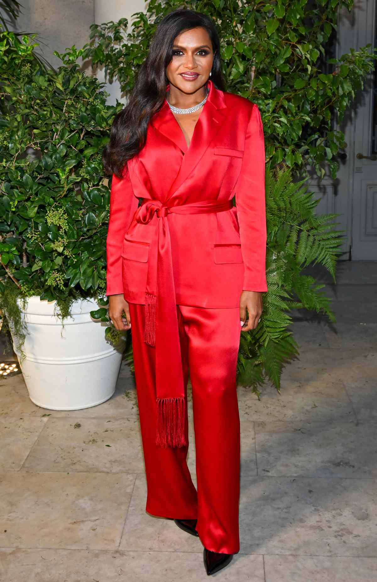 Ralph Lauren Corporation, red pantsuit, satin suit, HD Phone Wallpaper