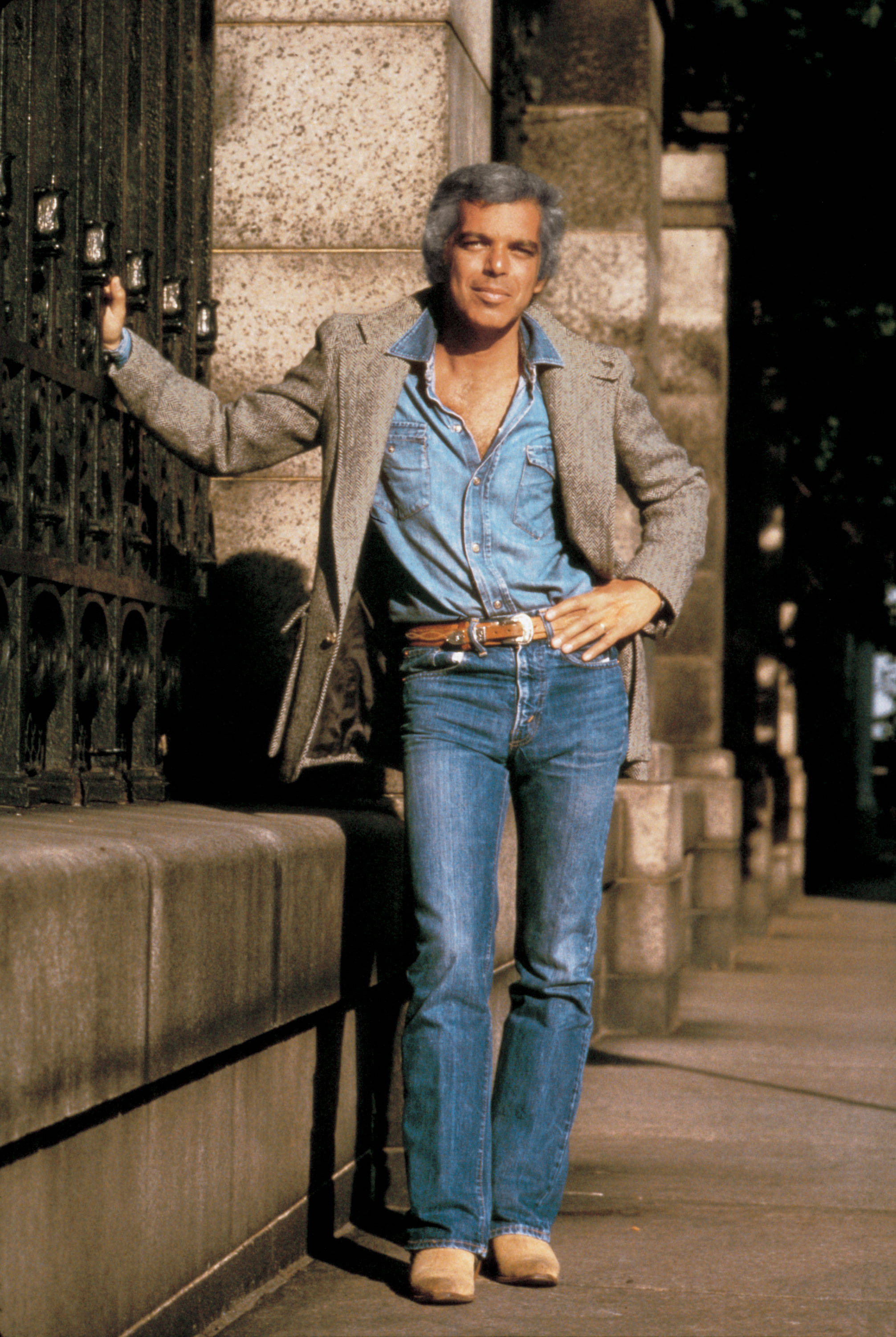 Ralph Lauren Corporation, blue clothes, jeans, 2K Phone Wallpaper