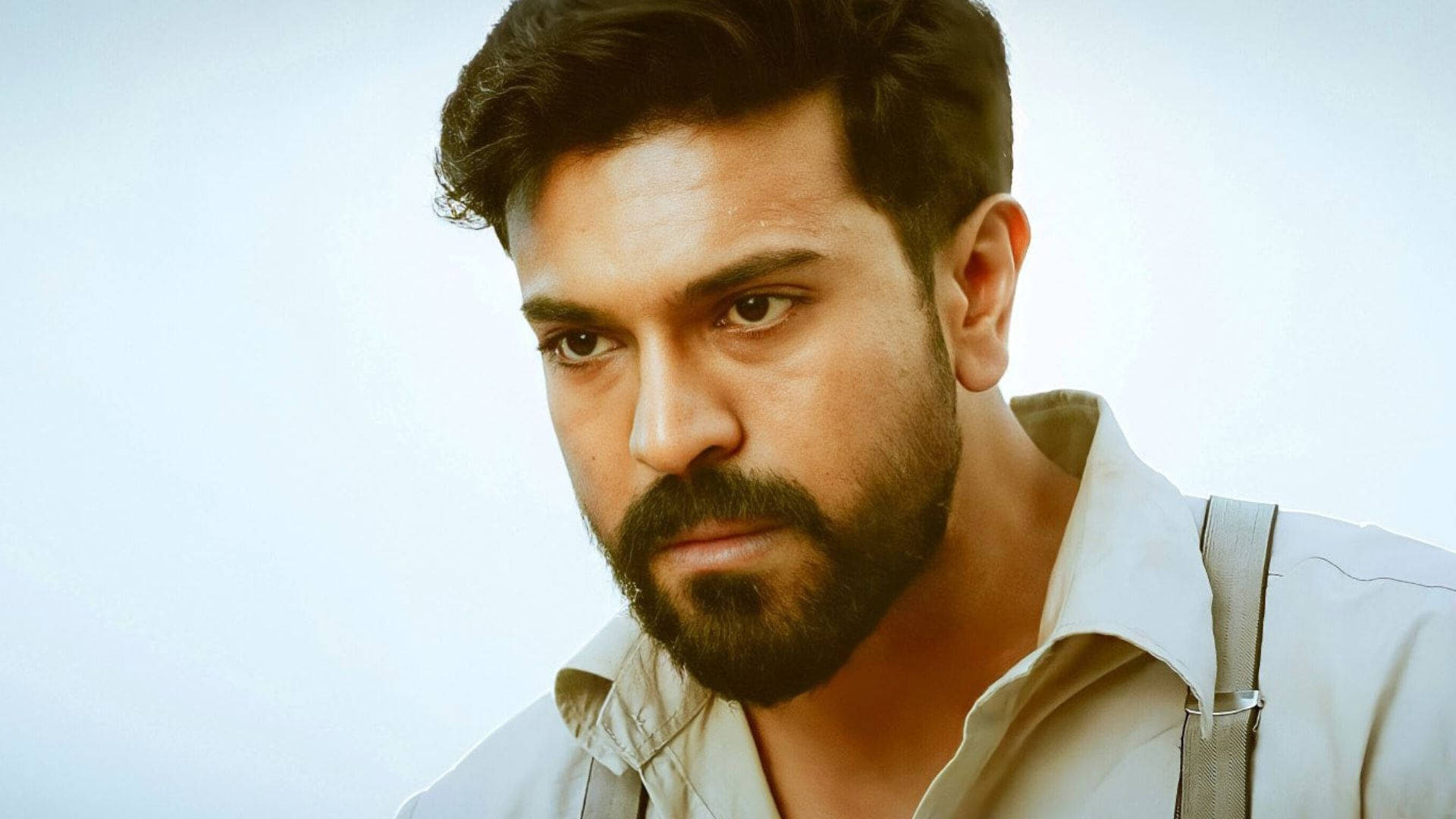 Ram Charan, suspenders, dark beard, Full HD Desktop Wallpaper