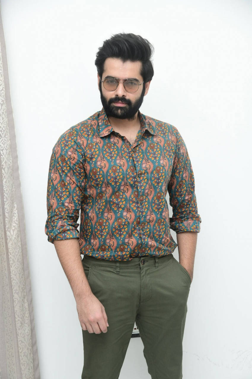 Ram Pothineni, white wall, beard, SD Phone Wallpaper