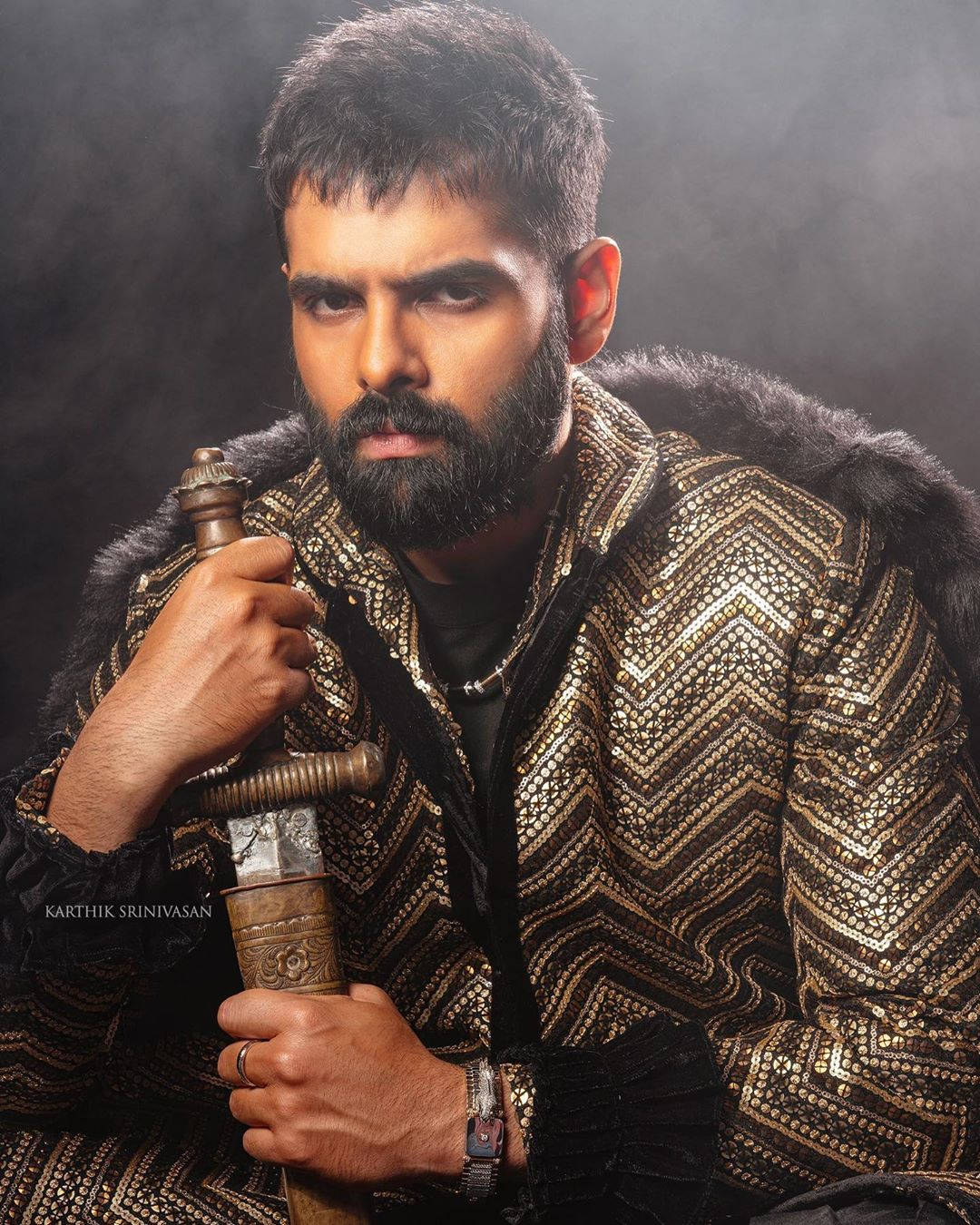 Ram Pothineni, gold patterned jacket, fur collar, HD Phone Wallpaper
