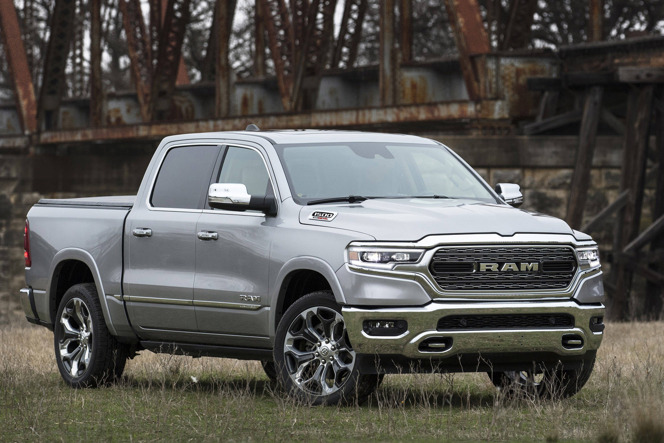 2019 1500 Ram Truck, silver, grass, 2K Desktop Wallpaper