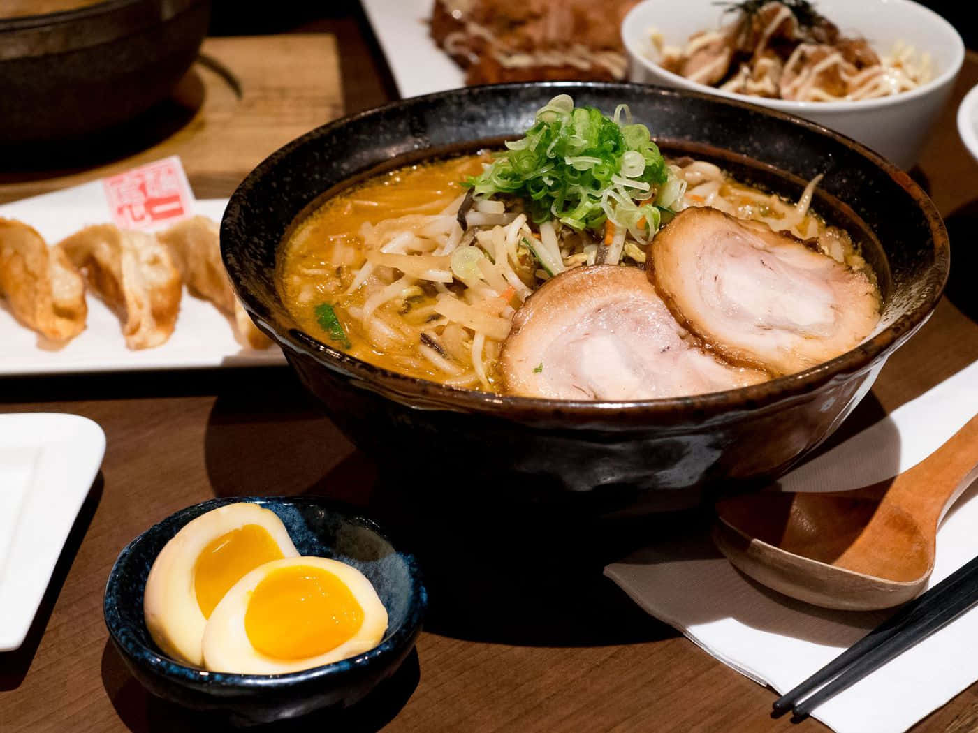 ramen, chashu pork, soft-boiled egg, HD Desktop Wallpaper