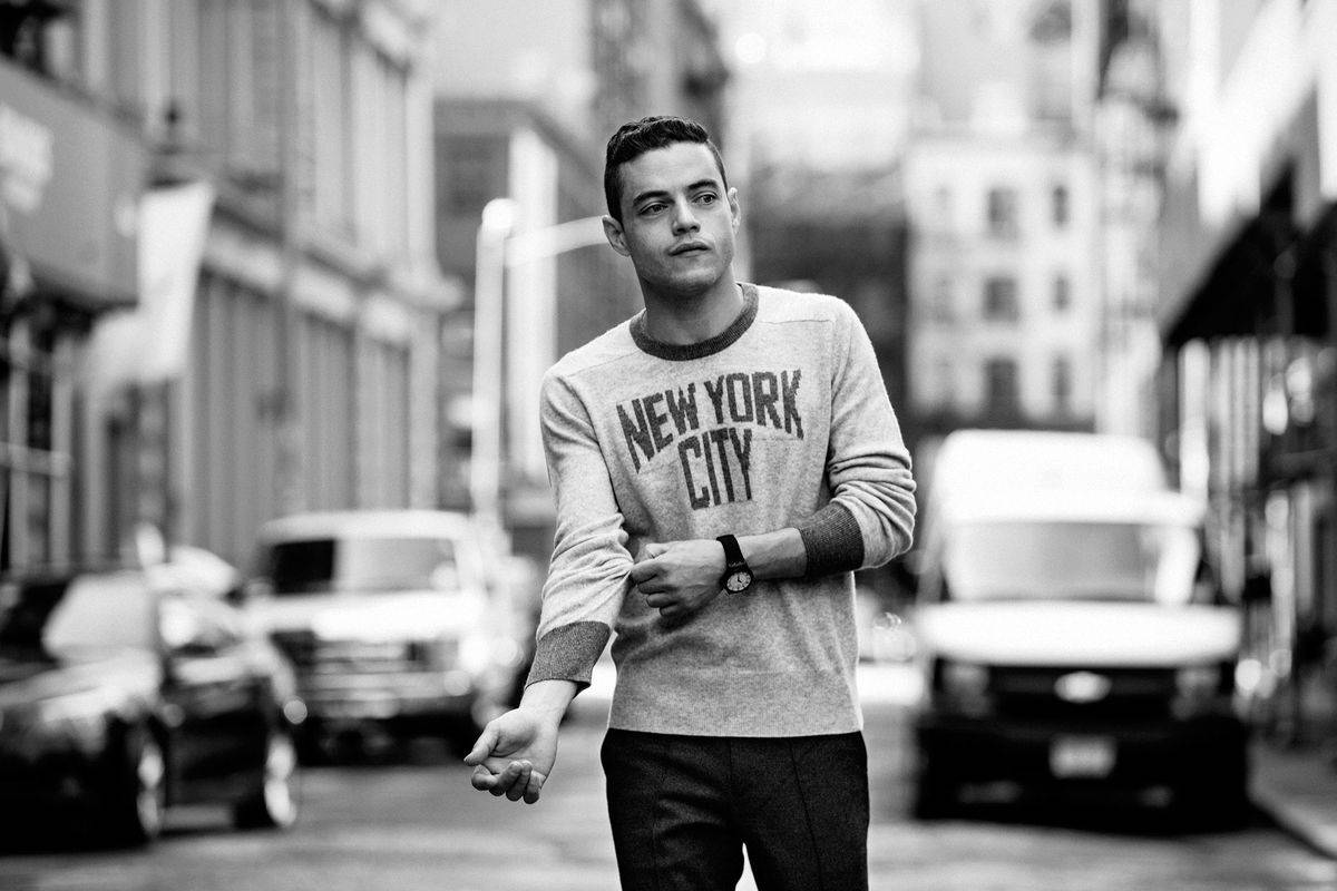 Rami Malek, New York City sweatshirt, bustling city street, SD Desktop Wallpaper