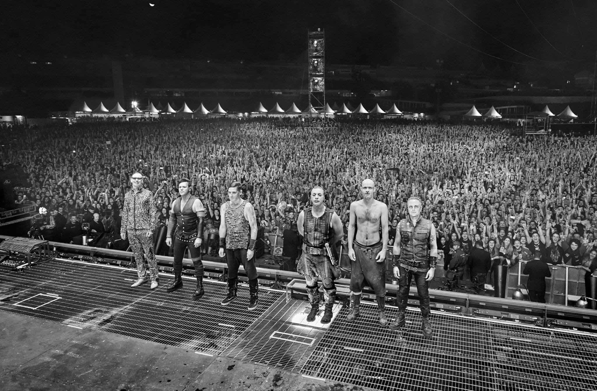 Rammstein, concert finale bow, nighttime concert, Full HD Desktop Wallpaper