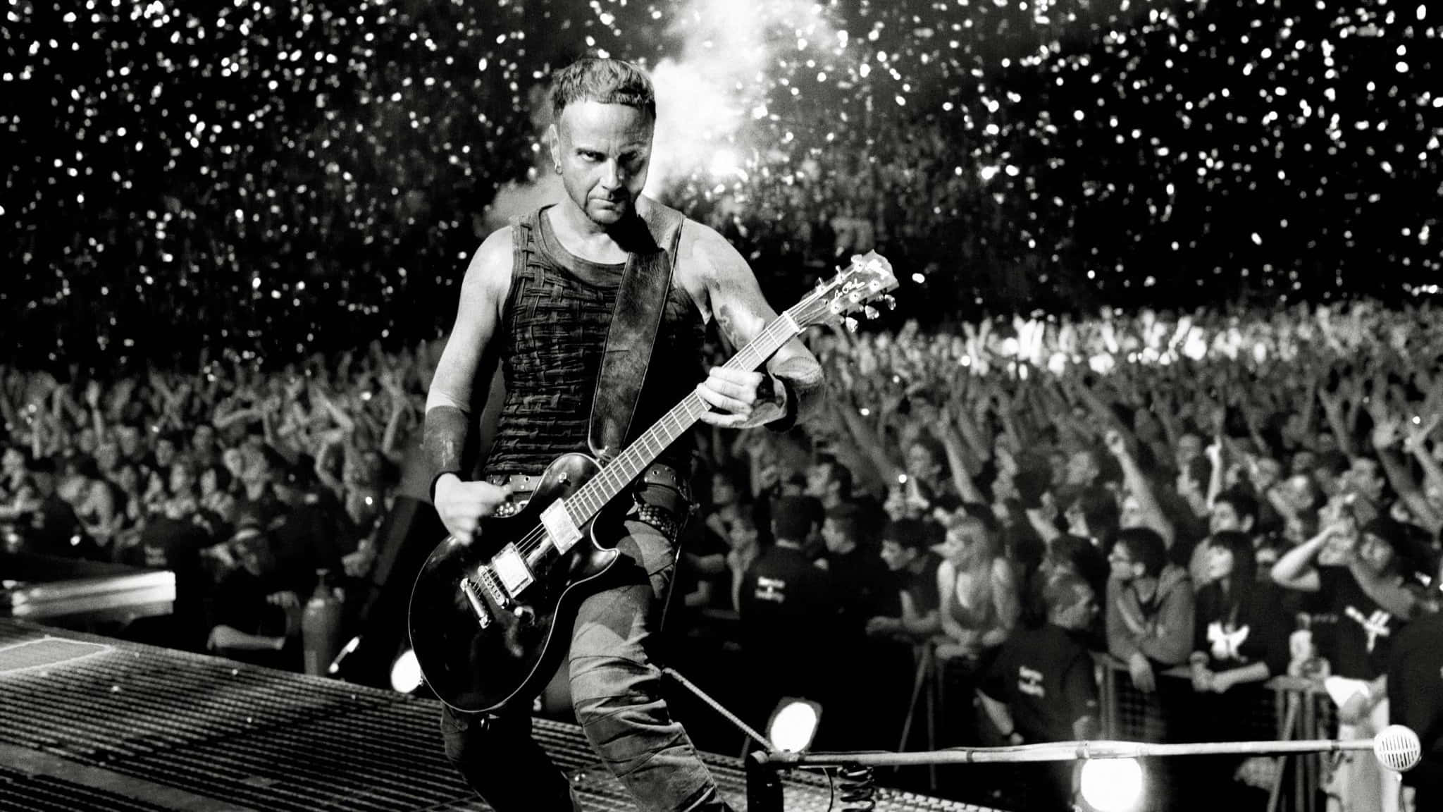 Rammstein, guitarist, live performance, Full HD Desktop Wallpaper