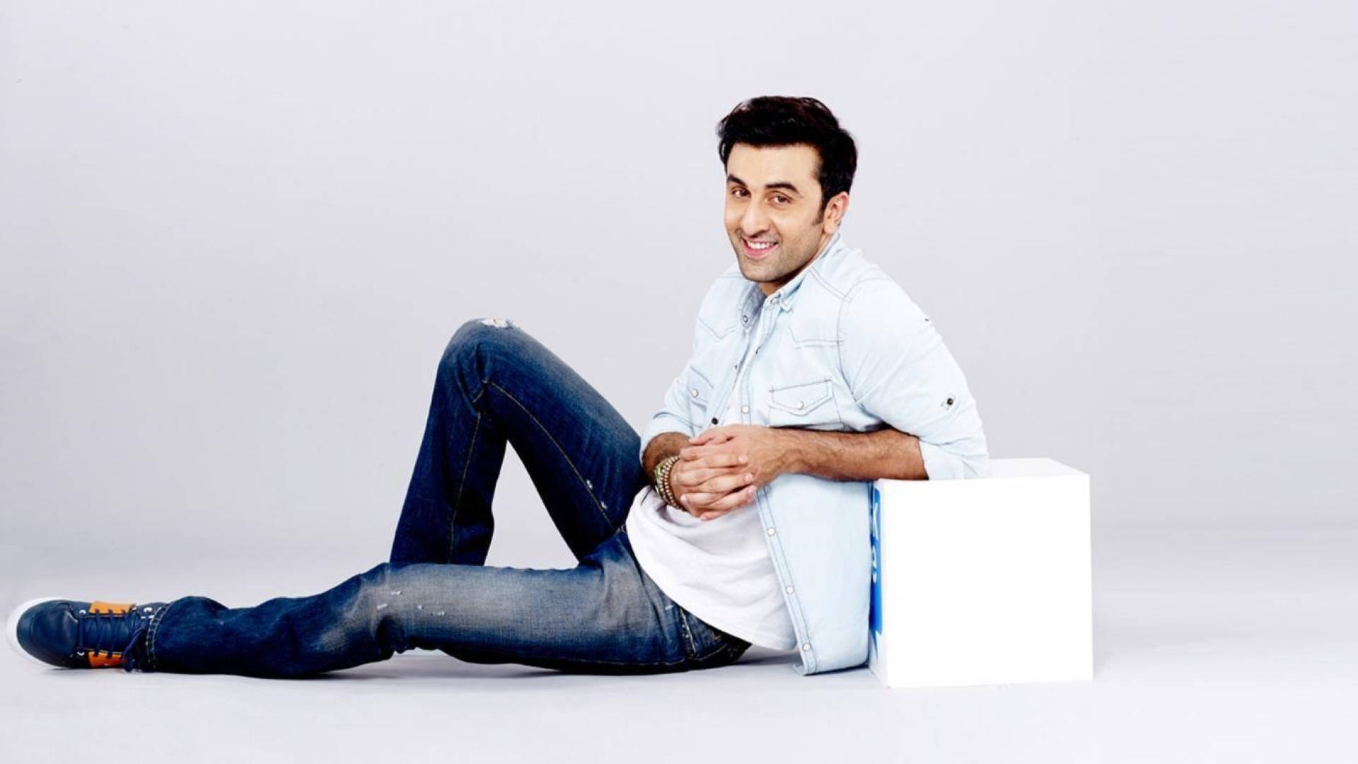 Ranbir Kapoor, Ask Me, denim jeans, Full HD Desktop Wallpaper