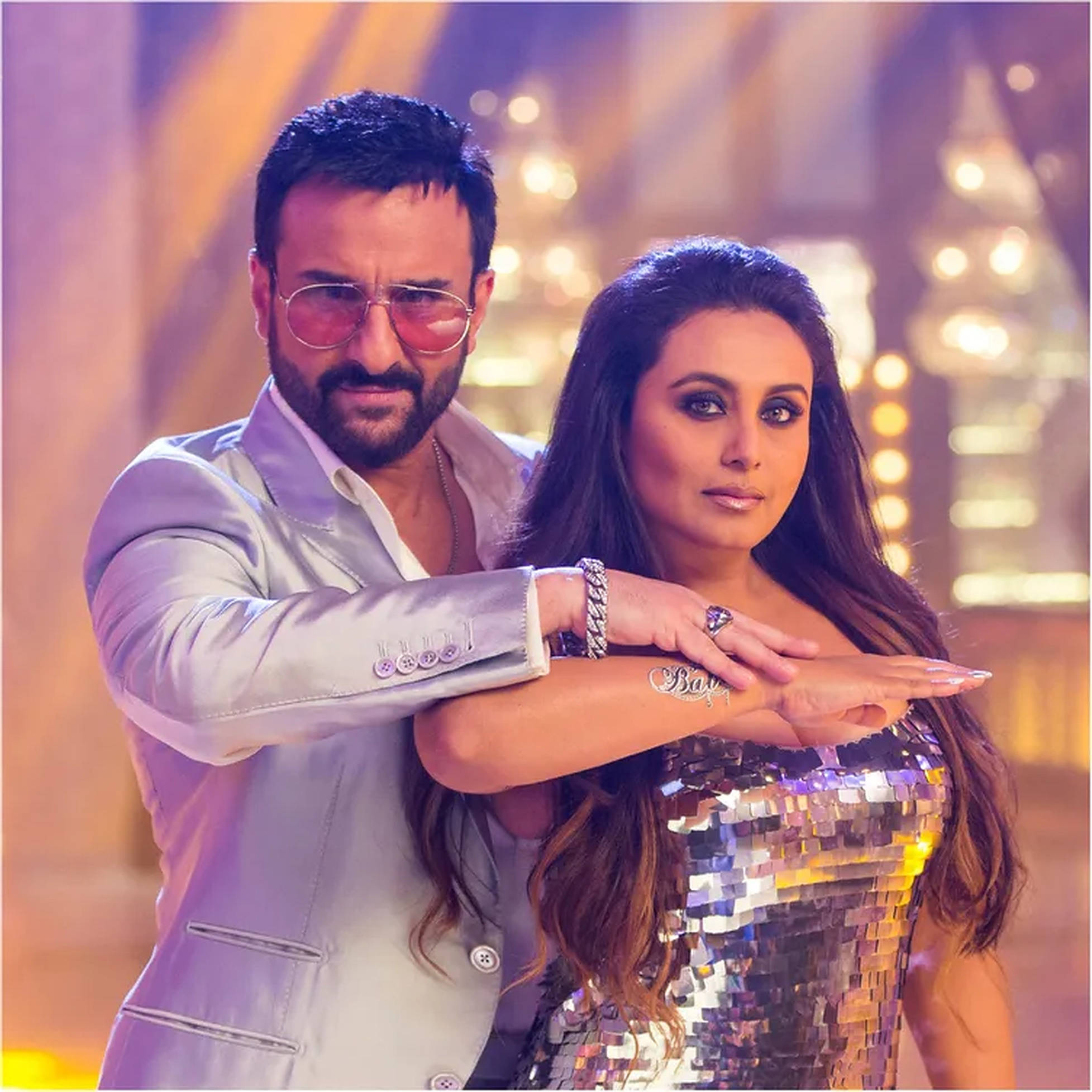Rani Mukerji, glamorous couple, disco setting, Full HD Desktop Wallpaper
