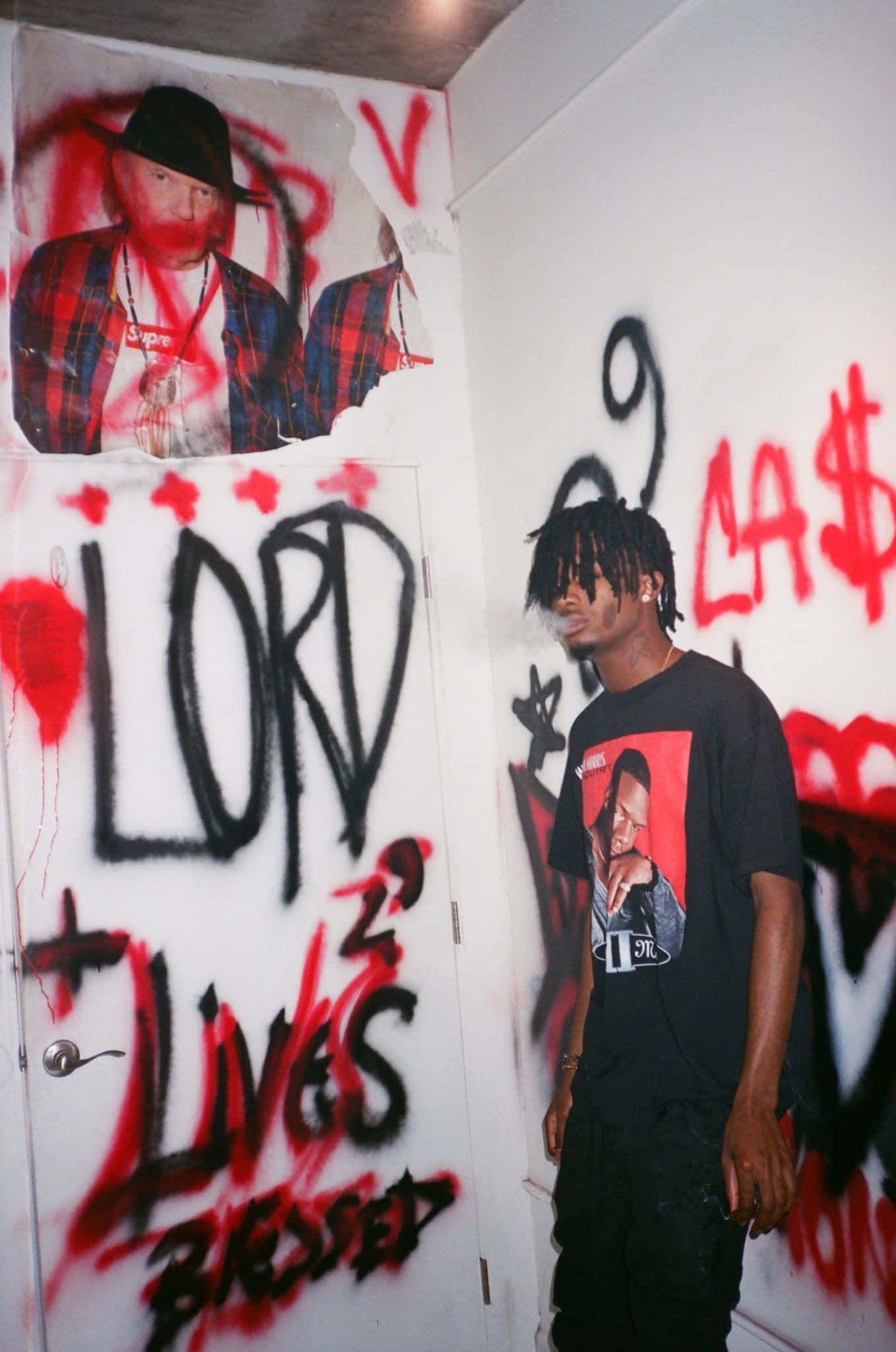 dreadlocks, graffiti-covered room, red and black tags, Full HD Phone Wallpaper