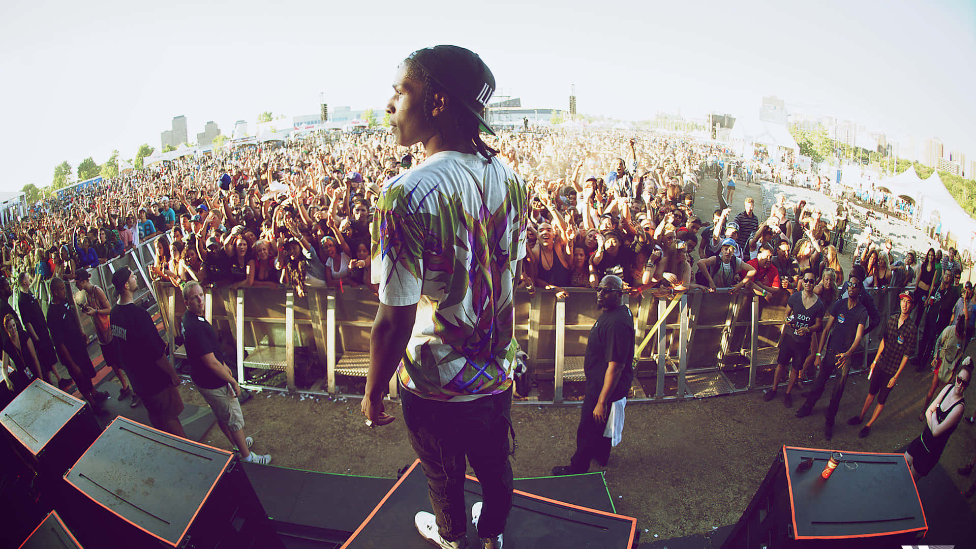 Rapper Pc, stage, crowd, Full HD Desktop Wallpaper