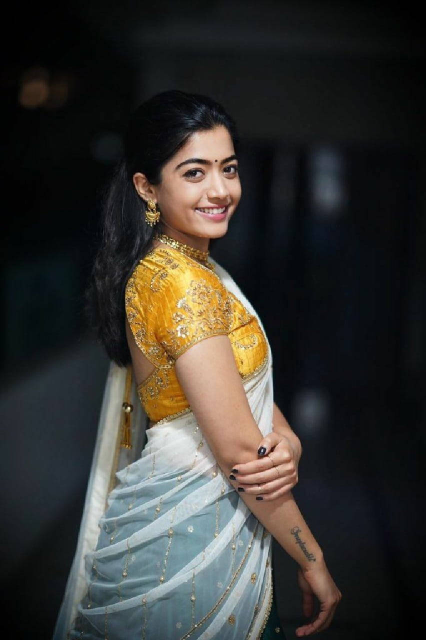 Rashmika Mandanna, golden embroidered blouse, light blue saree, HD Phone Wallpaper