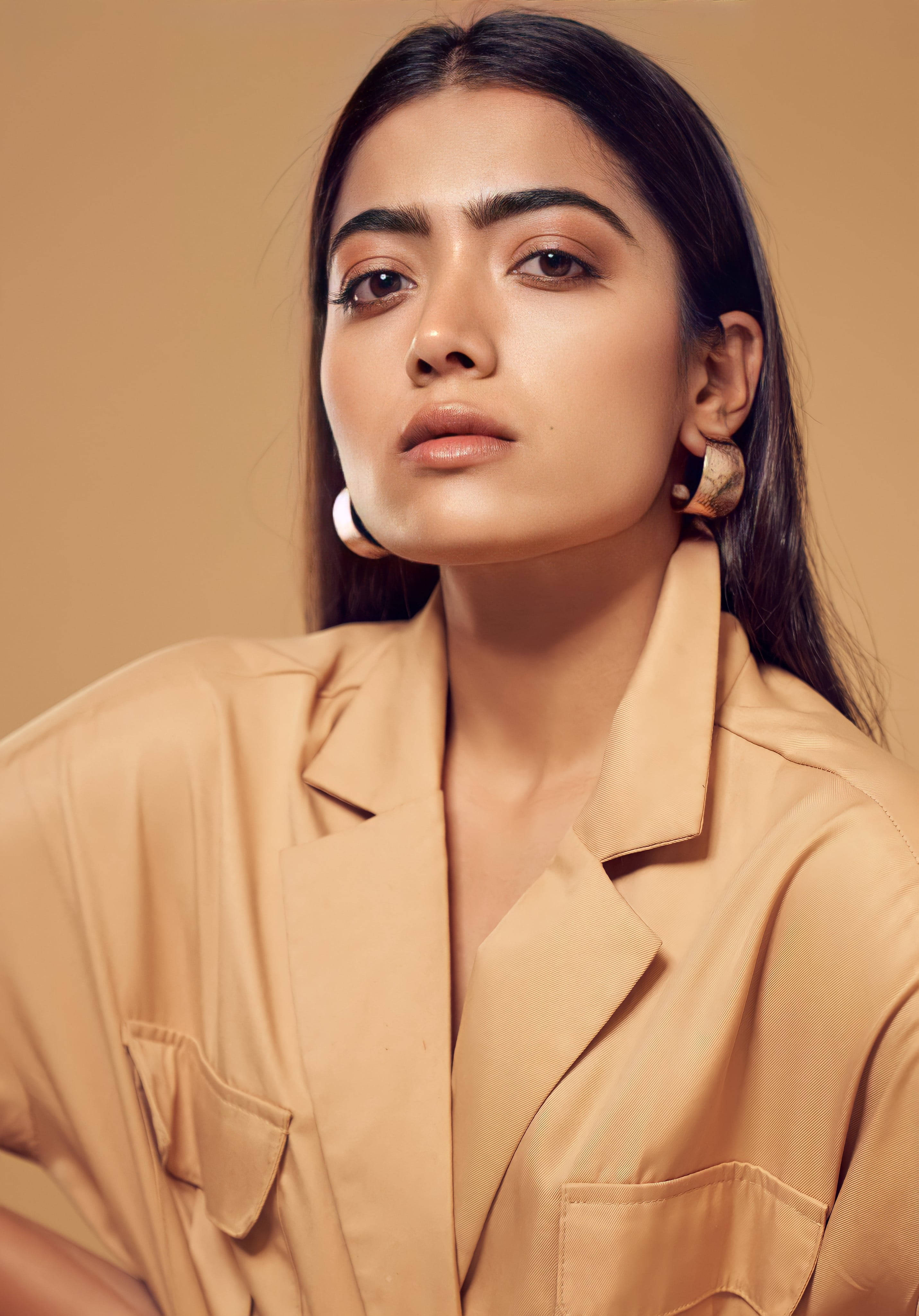 Rashmika Mandanna, dark hair, bold earrings, 4K Phone Wallpaper