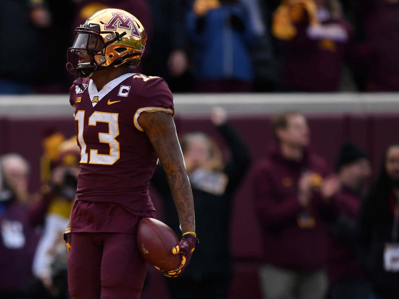 Rashod Bateman, number 13, maroon and gold, HD Desktop Wallpaper