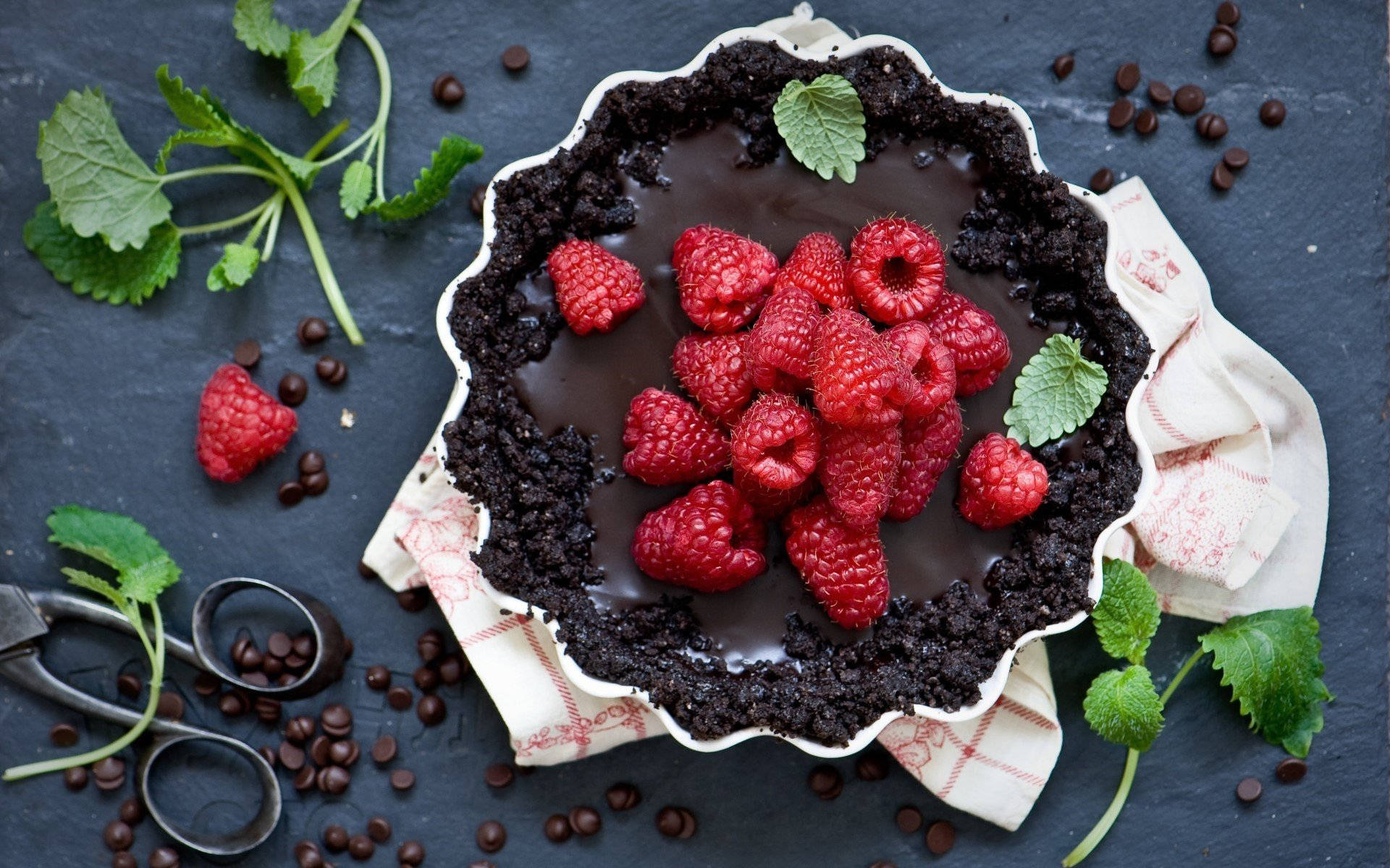 Chocolate Red Raspberries Cake, raspberries, mint leaves, Full HD Desktop Wallpaper