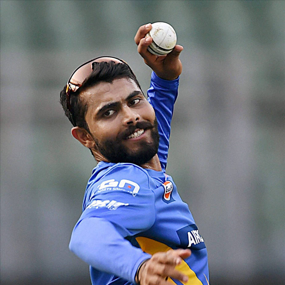 Ravindra Jadeja, blue jersey, cricket bowler, SD Desktop Wallpaper