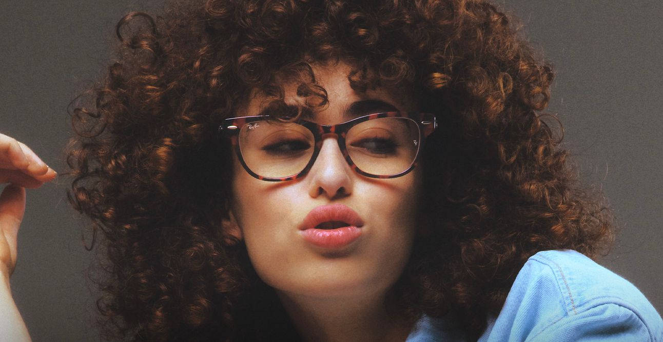 Ray-Ban, tortoiseshell glasses, woman, HD Desktop Wallpaper