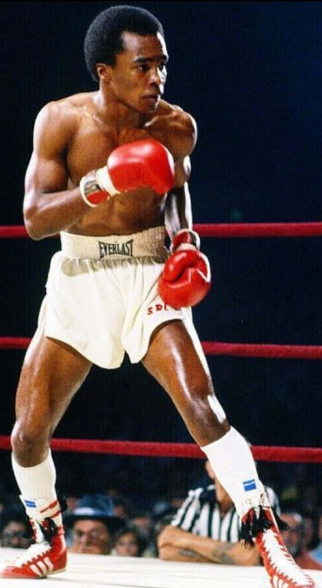 Ray Leonard, red gloves, black backdrop, Full HD Phone Wallpaper