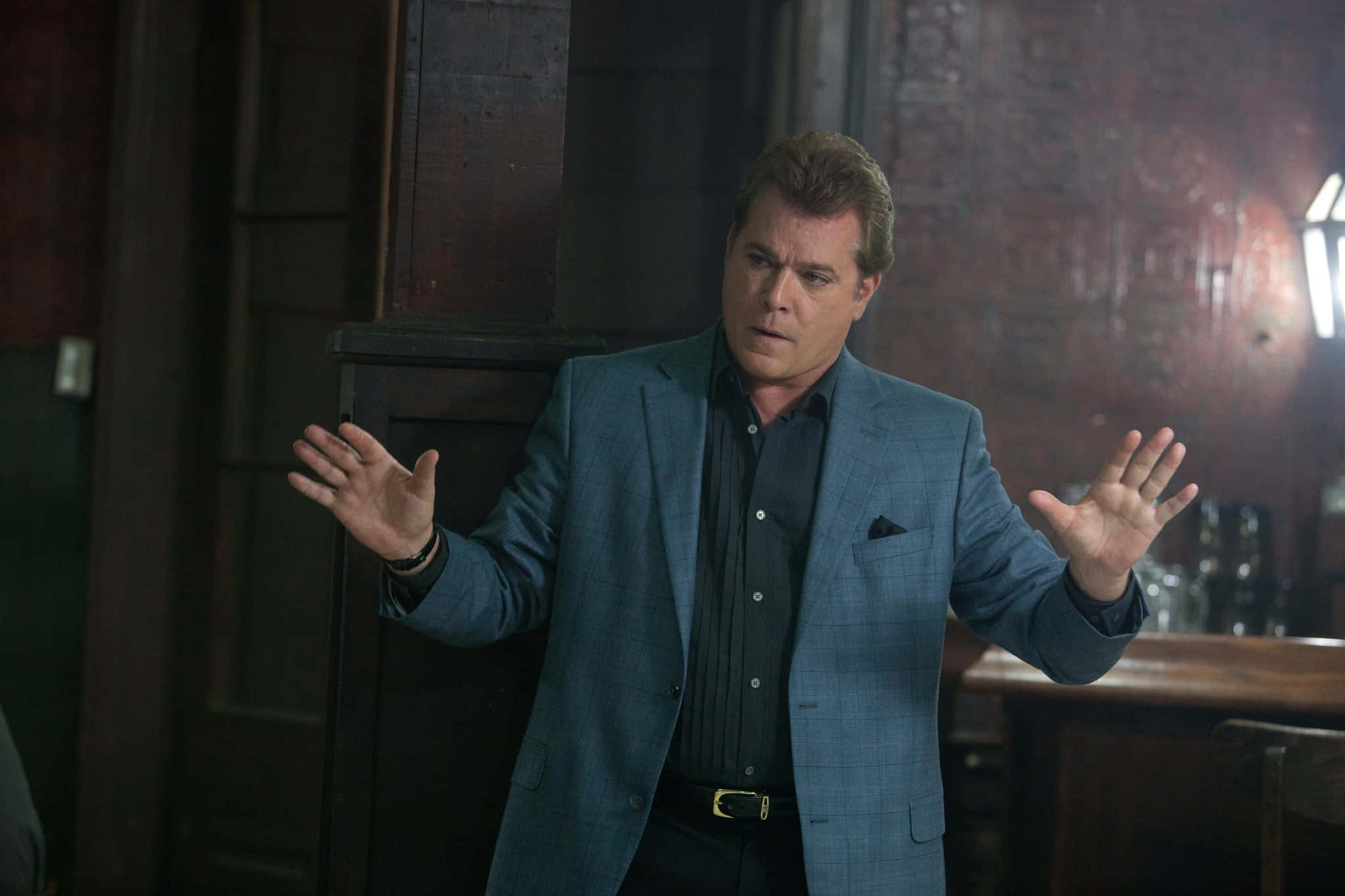 Ray Liotta, blue checkered suit, dimly lit wooden room, Full HD Desktop Wallpaper