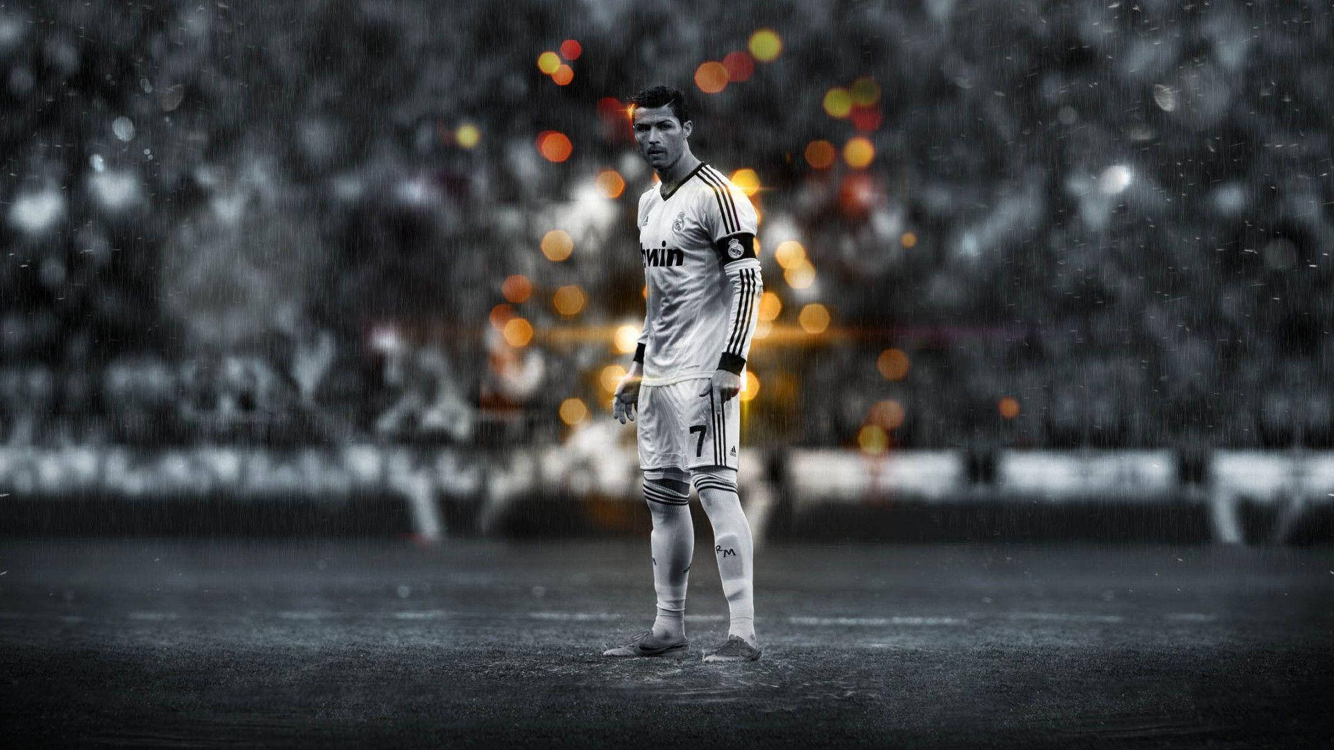 Real Madrid, number seven player, rain-slicked field, Full HD Desktop Wallpaper
