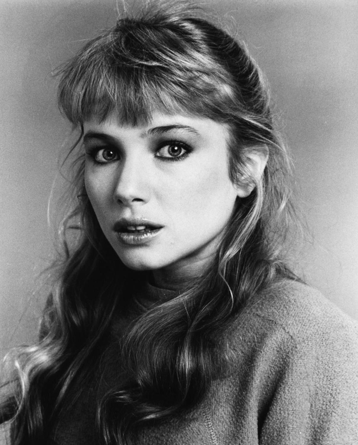 Rebecca De Mornay, black and white portrait, long wavy hair, HD Phone Wallpaper