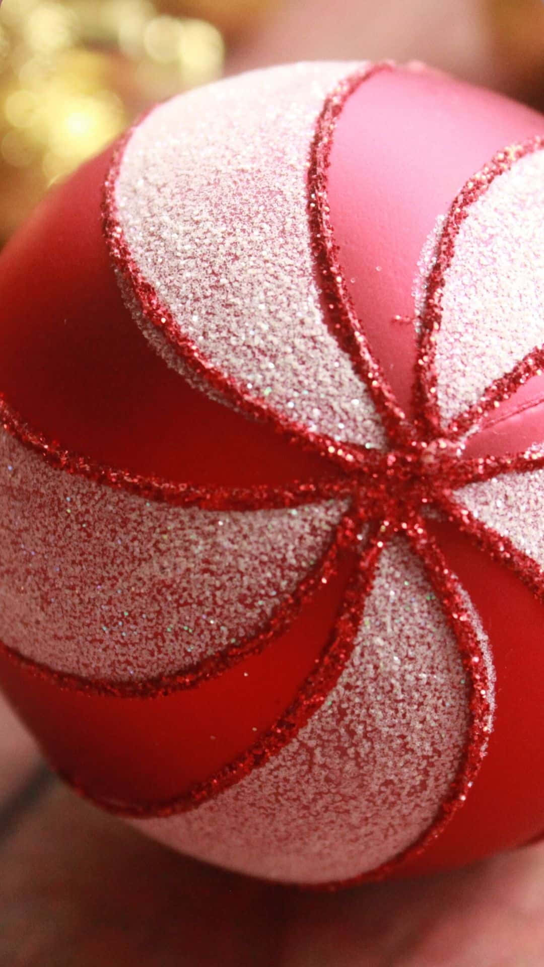 Red Aesthetic Christmas, red and silver glittery Christmas ornament, red glitter trim, Full HD Phone Wallpaper