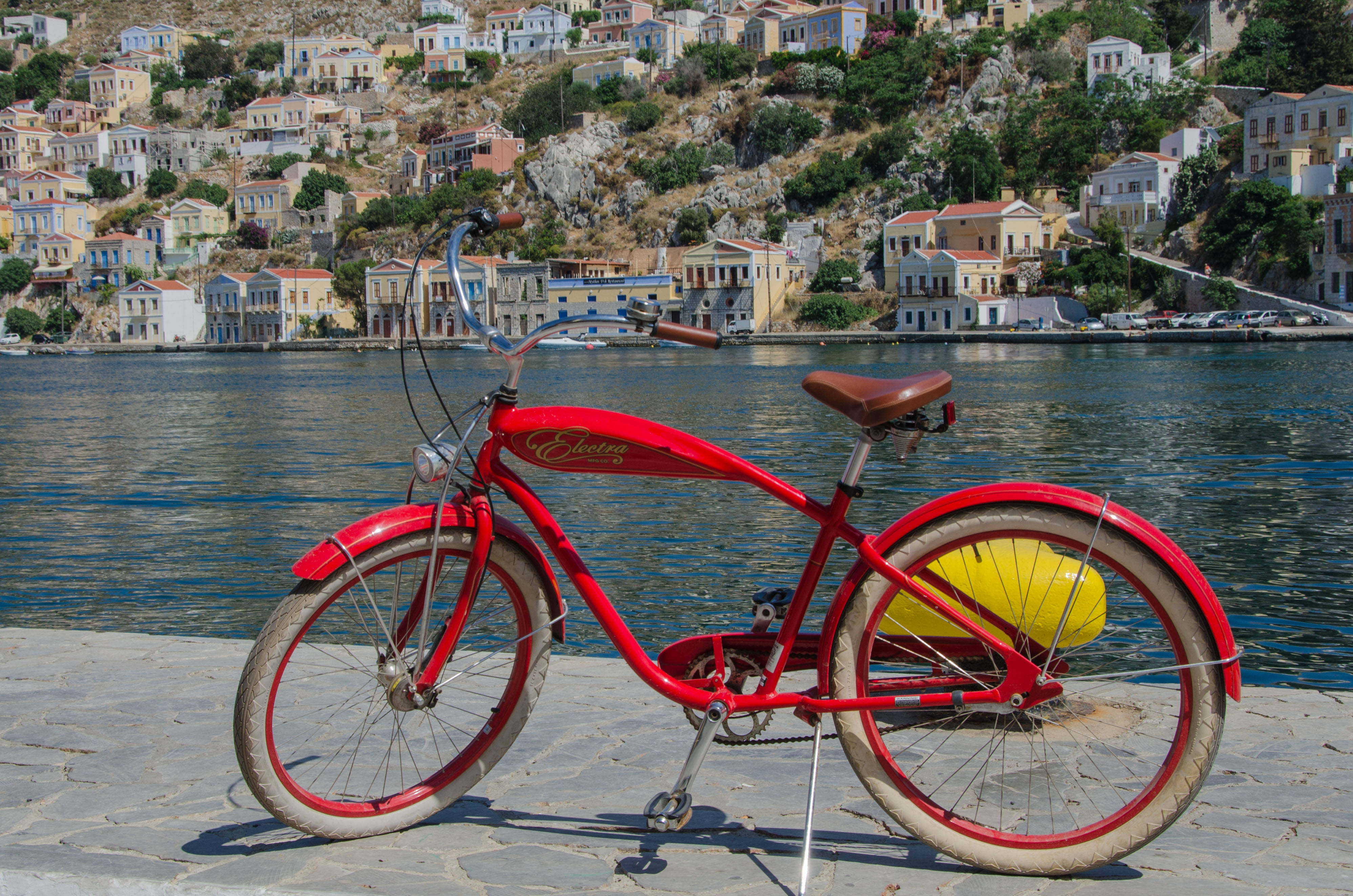 Red Bike, stone pier, harbor, 4K Desktop Wallpaper