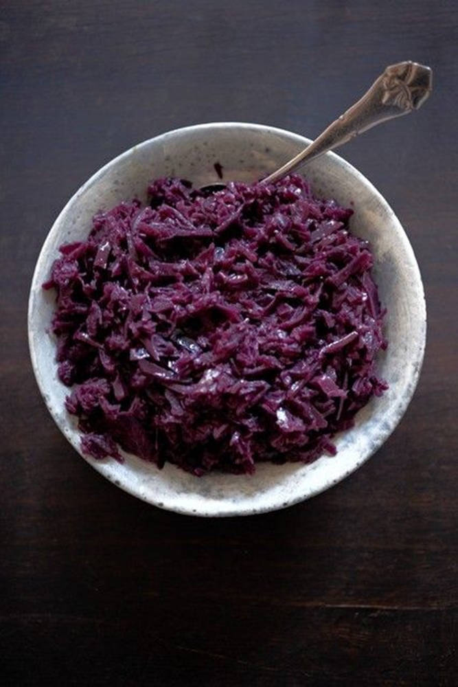 Scandinavian, braised red cabbage, vibrant purple fermented cabbage, SD Phone Wallpaper