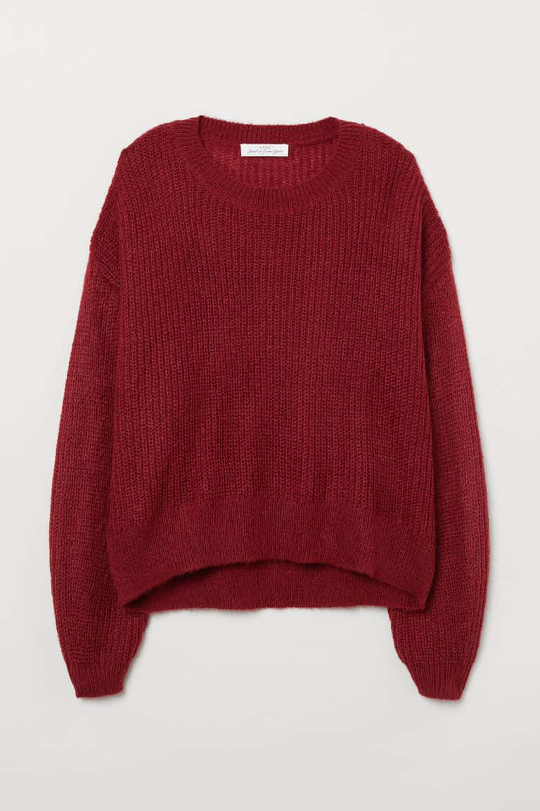 burgundy chunky knit sweater, relaxed fit, ribbed texture, SD Phone Wallpaper