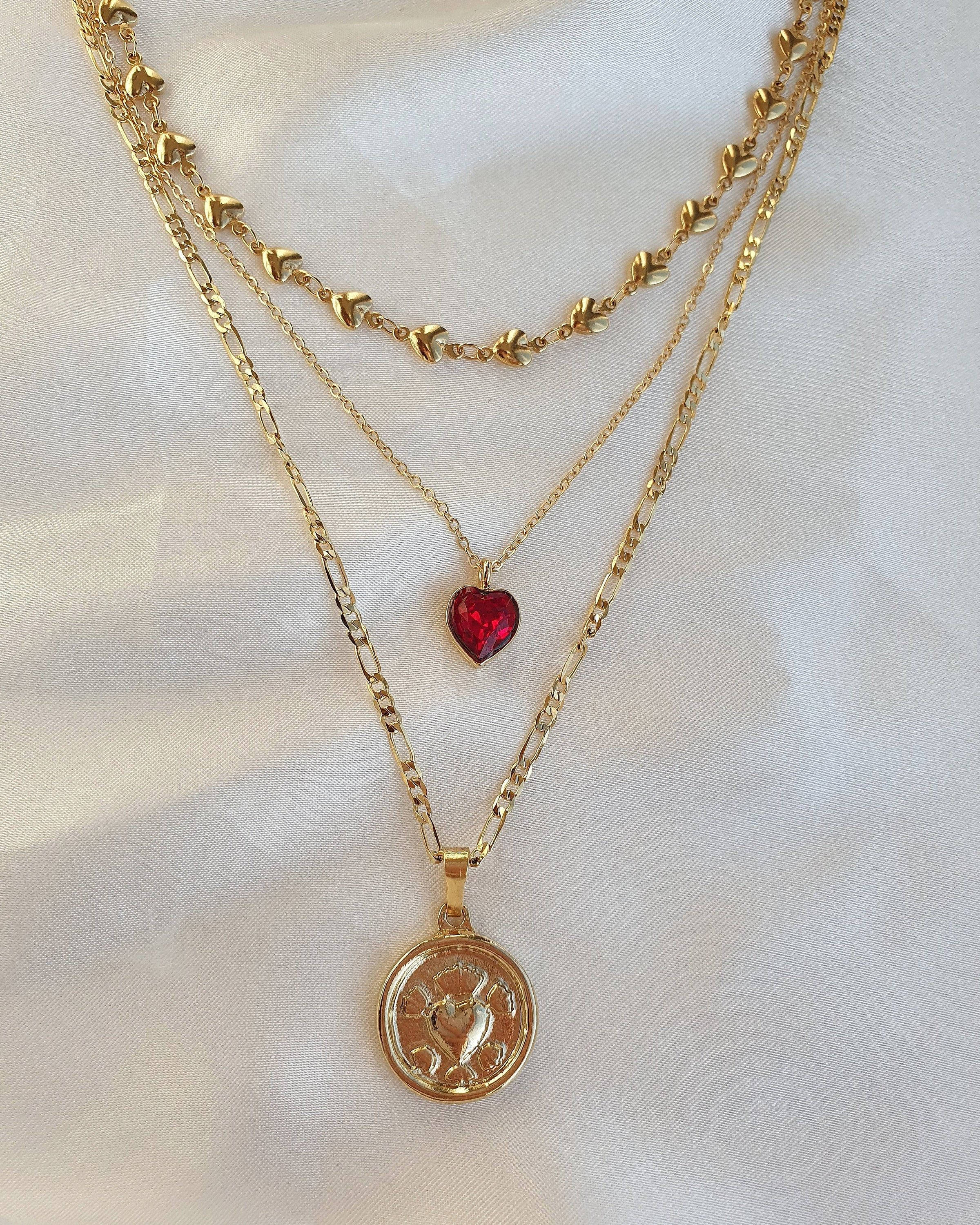 Red Crystal Heart Necklace, gold necklaces, heart charms, 2K Phone Wallpaper