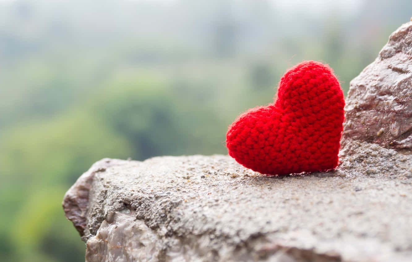 red heart, crocheted heart, weathered rock, HD Desktop Wallpaper