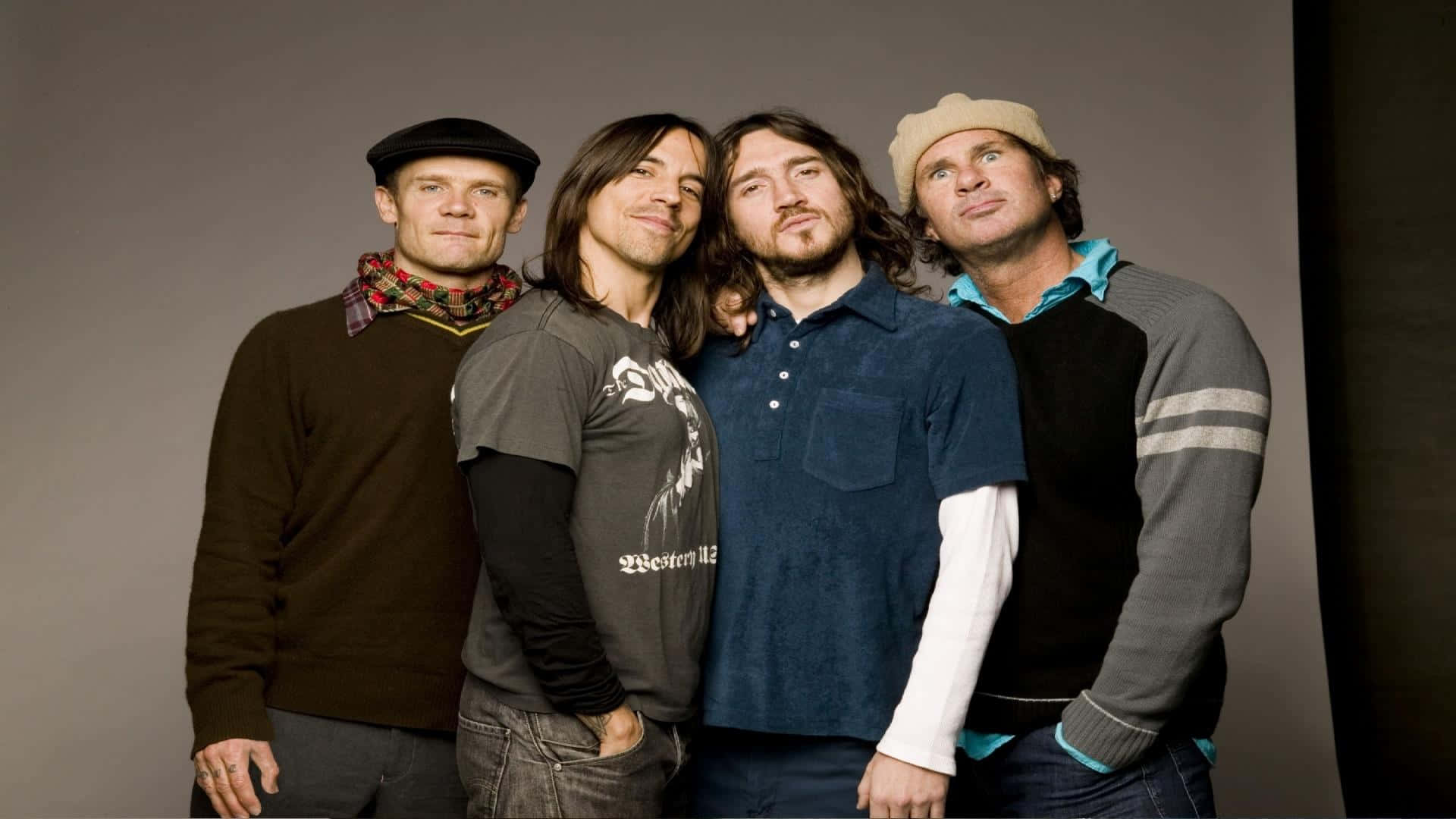 Red Hot Chili Peppers, gray studio backdrop, four men, Full HD Desktop Wallpaper