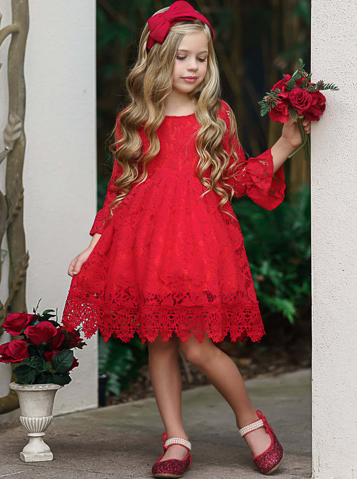 Red Lace Dress, red roses, white pillar, HD Phone Wallpaper