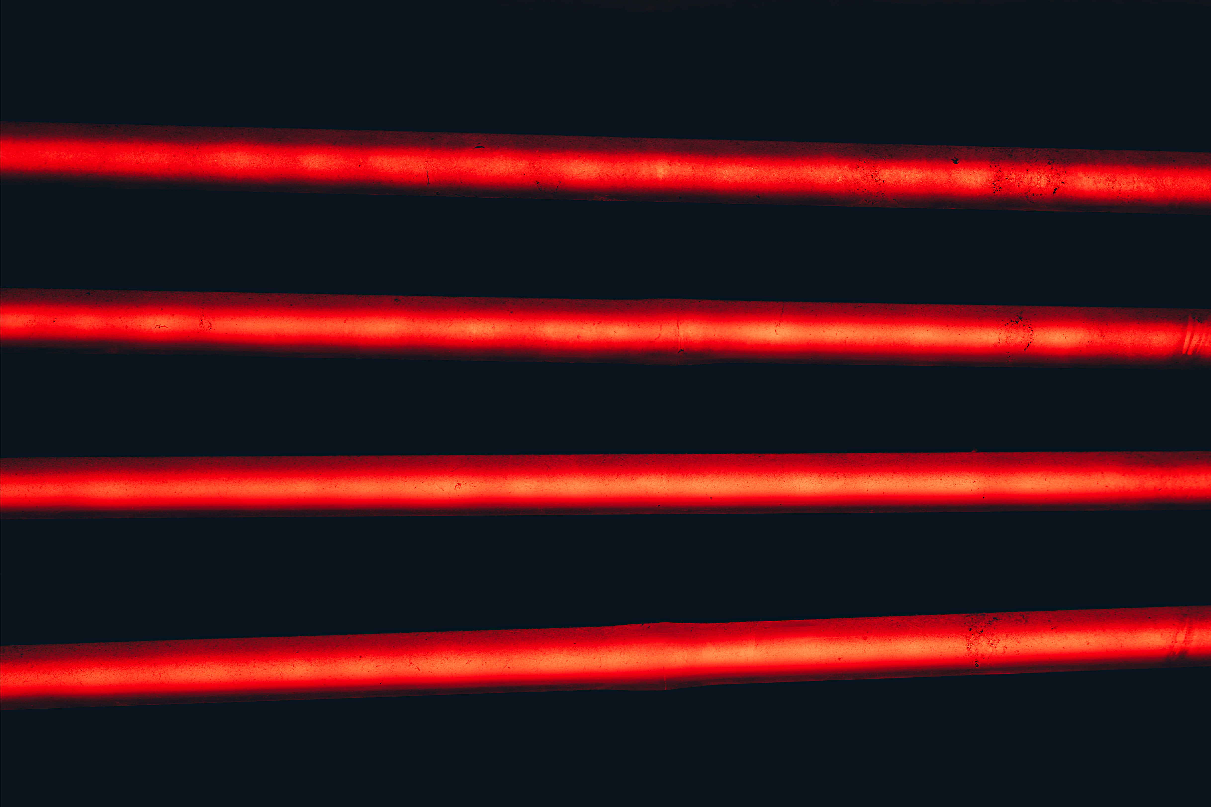 red line, neon tubes, deep black background, 4K Desktop Wallpaper