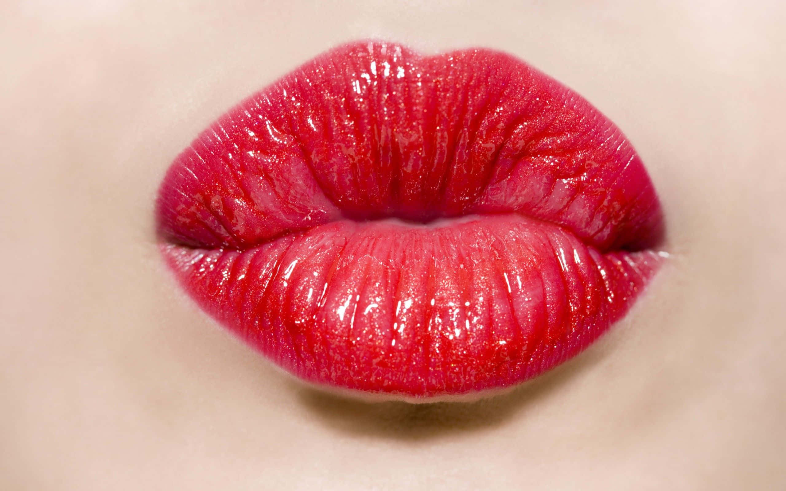 red lips, glossy red lips, fine texture, 2K Desktop Wallpaper