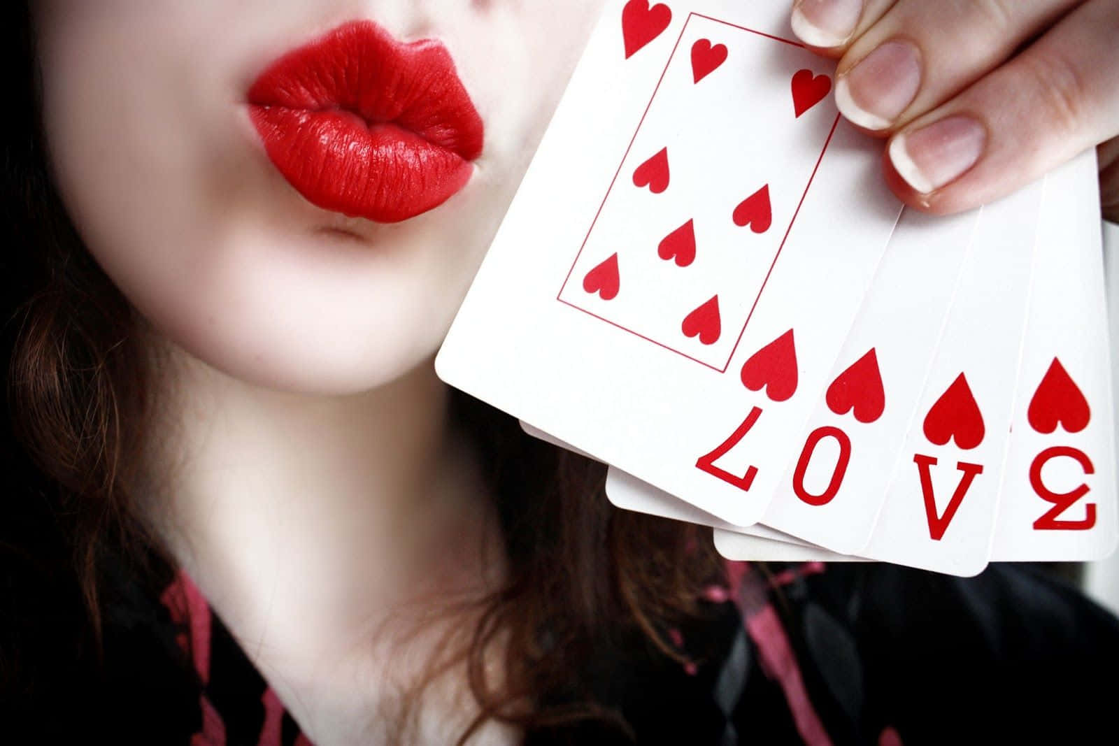 red lips, playing cards with hearts, close-up, HD Desktop Wallpaper
