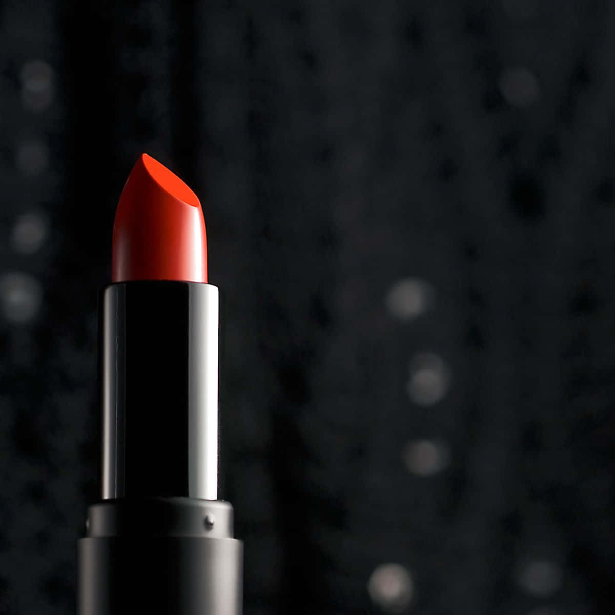 red lips, orange lipstick, black and silver case, SD Desktop Wallpaper