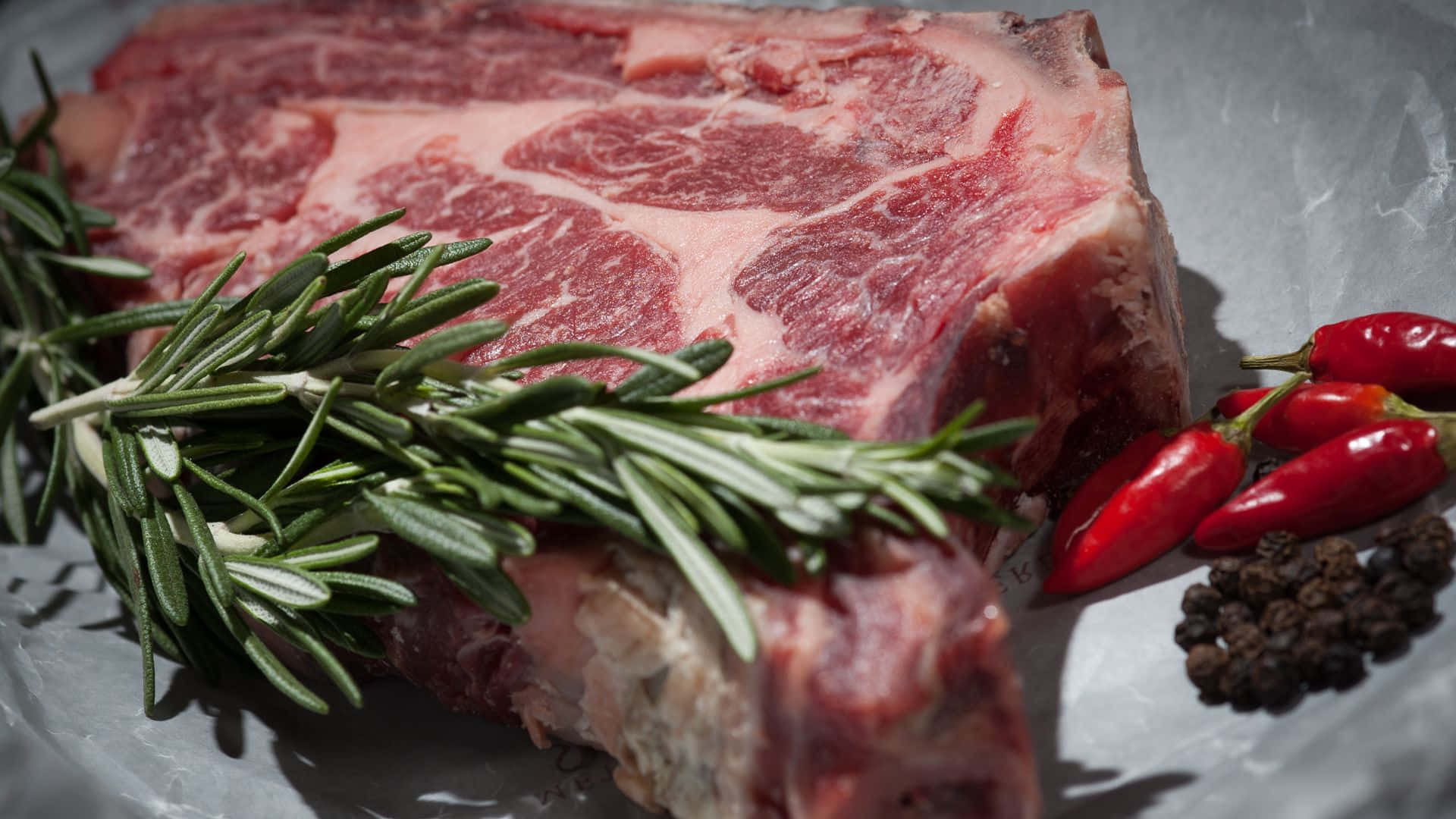 Red Meat, 1920 x 1080, cutting board, Full HD Desktop Wallpaper